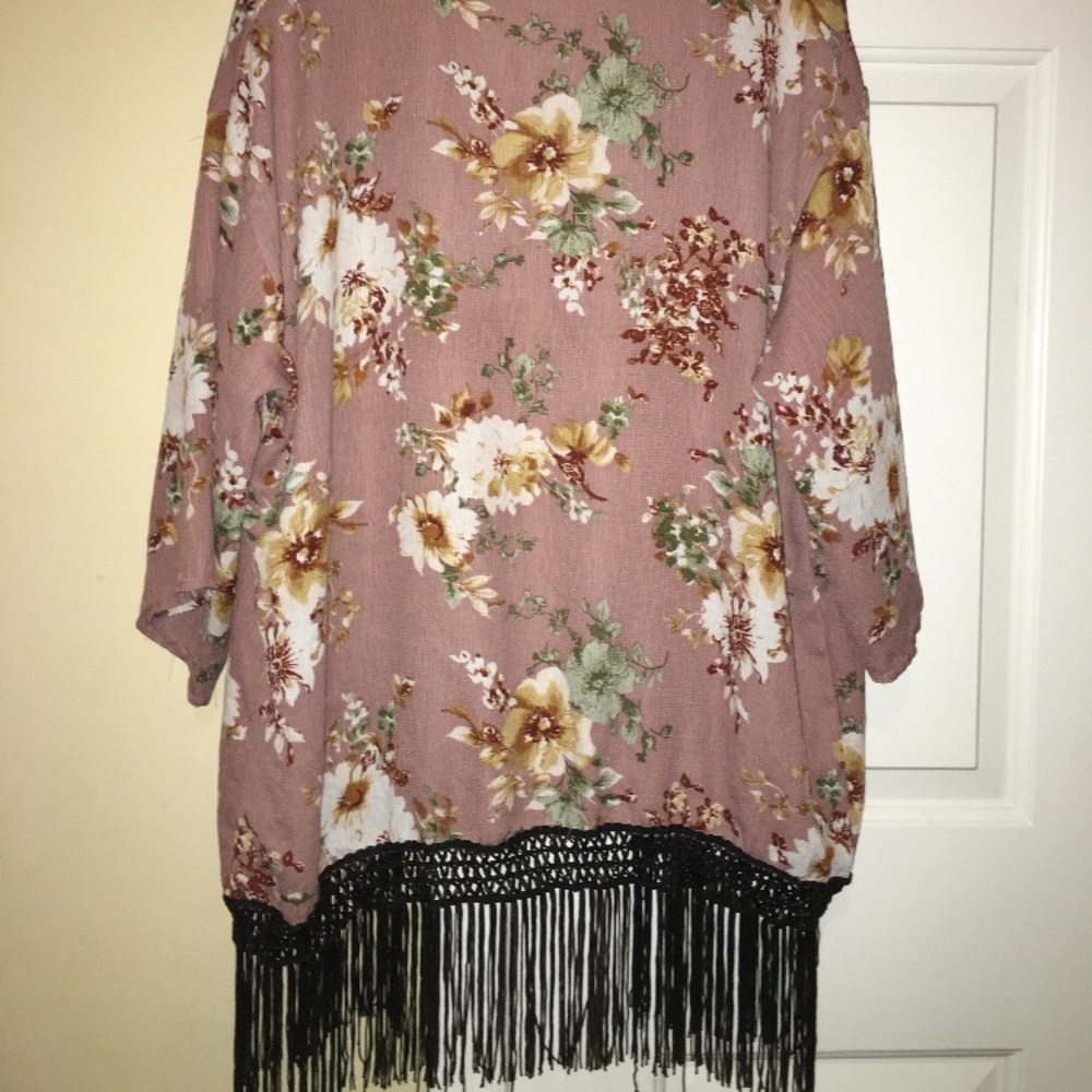 Kimono - Picture 4 of 4